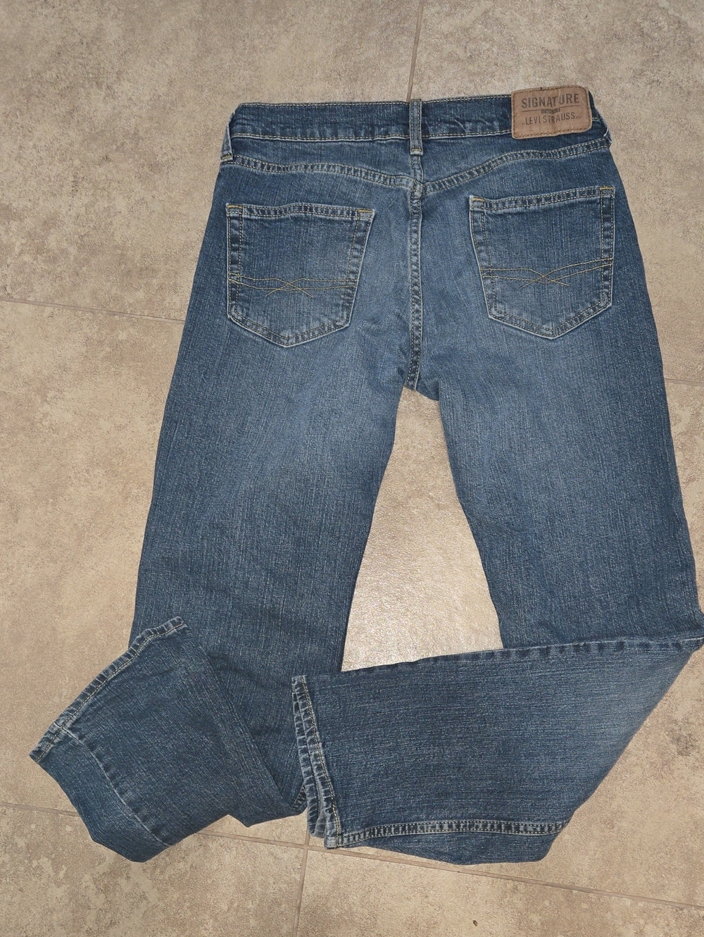 Mens 29w x30L Signature by Levi Strauss Medium Blue Straight-Leg Jeans